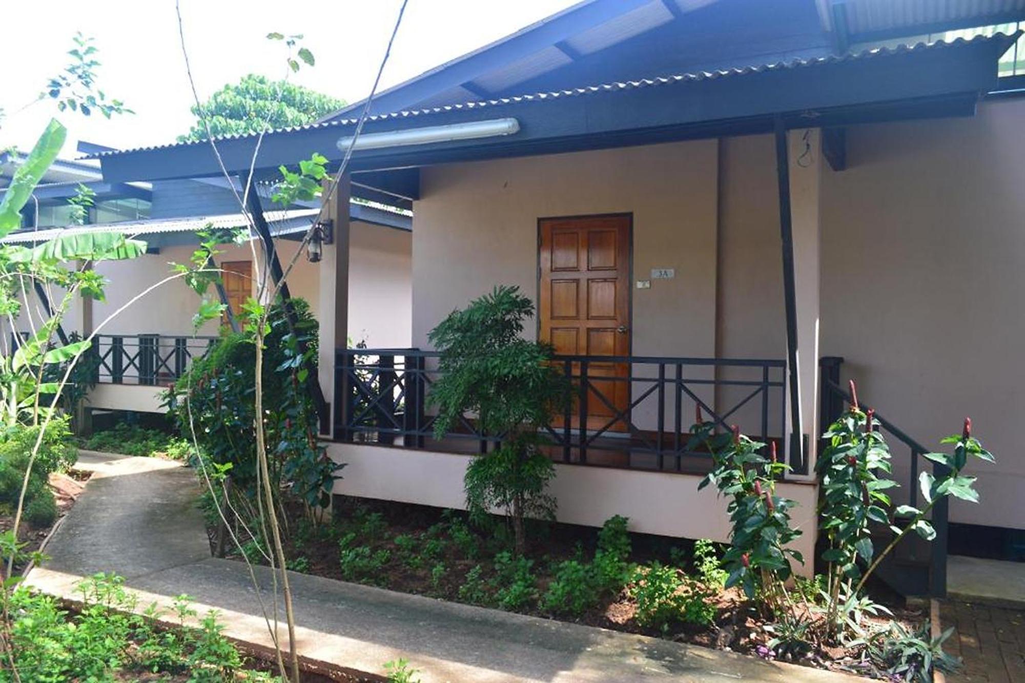 Be Fine Sabuy Hotel And Resort Surat Thani Exterior photo